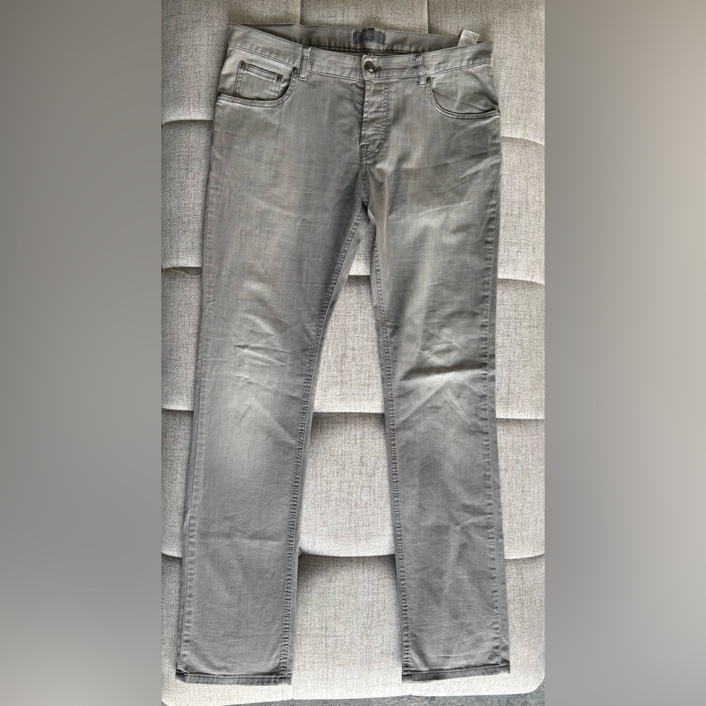 MCM Alexander McQueen Jeans, low-rise Straigth leg Jeans.